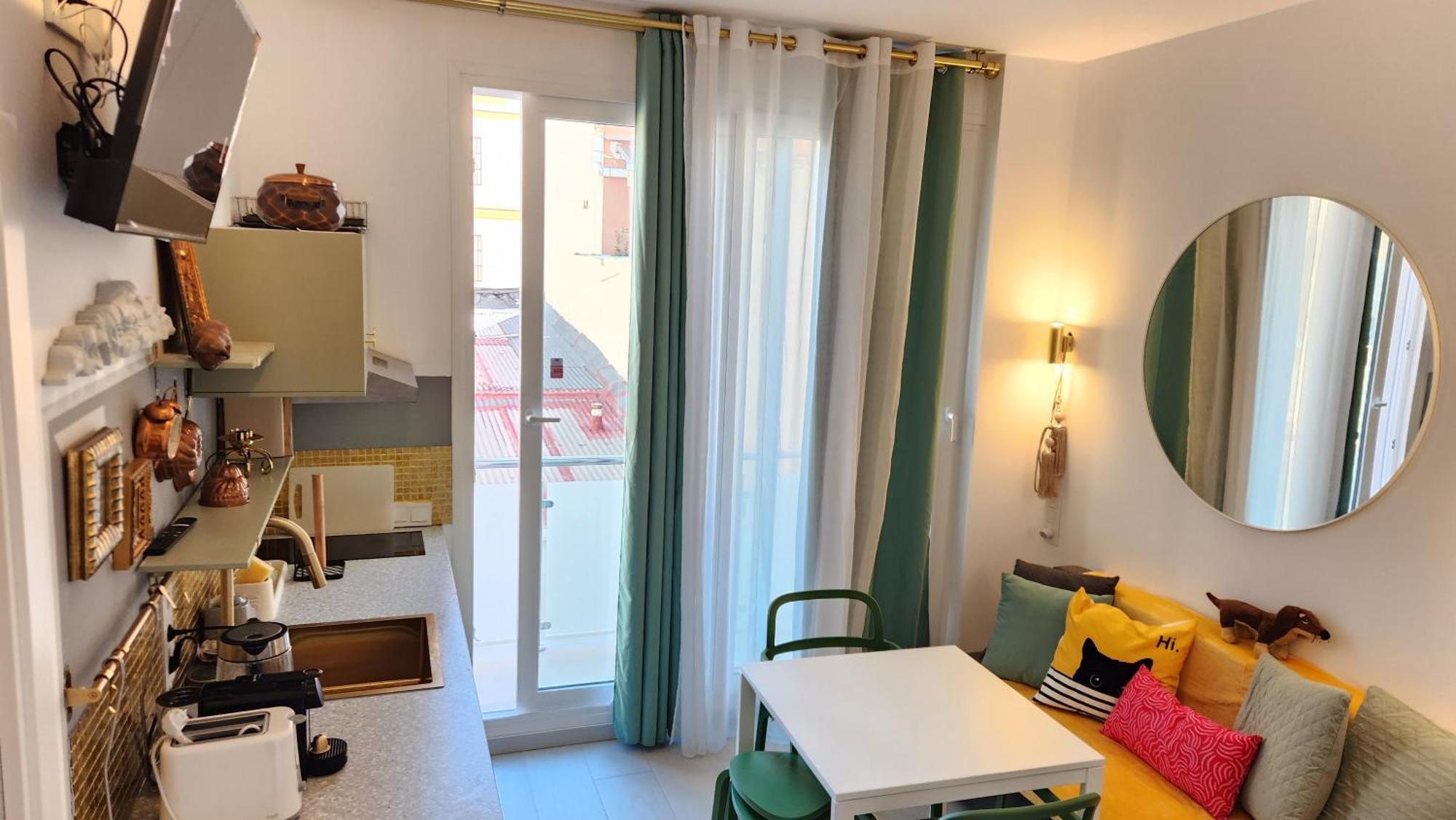 Ferienhaus Arthouse Huelin 200 M From